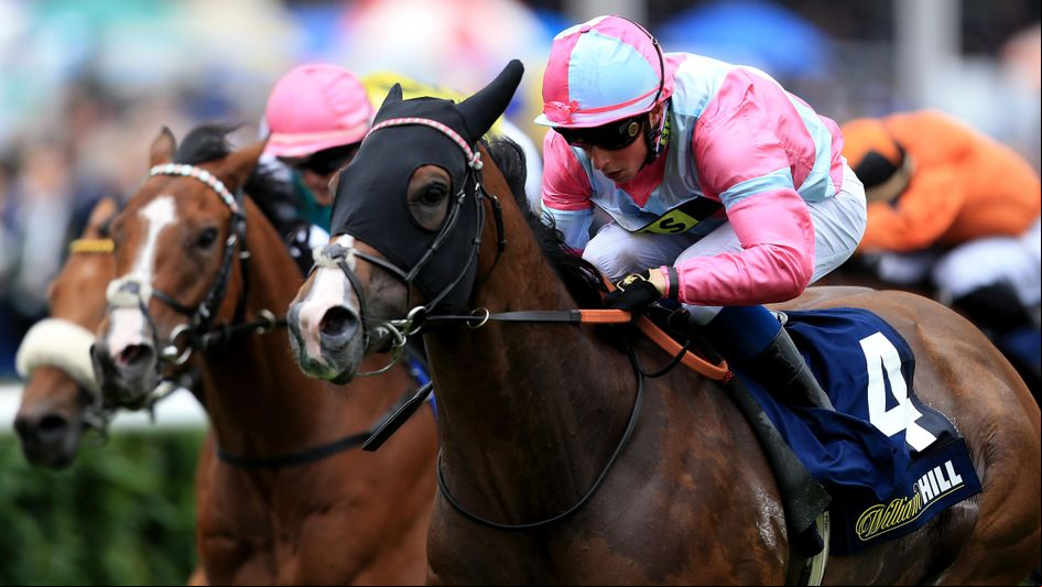 A momentofmadness and William Buick win the Portland