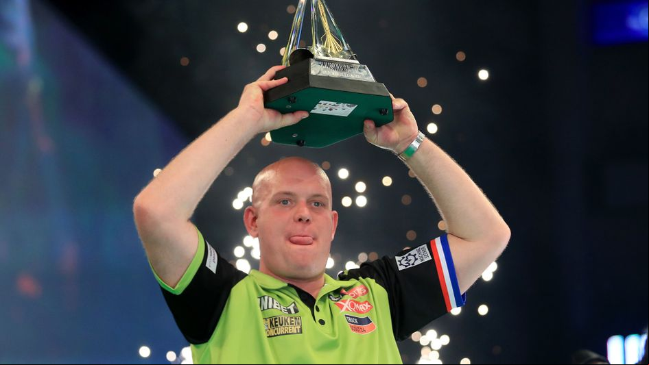 Michael van Gerwen lifts the Premier League Darts title for a fifth time